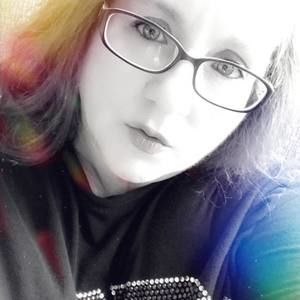 Meet your Posher, Gina